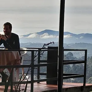 Woods Hut Nuwara Eliya